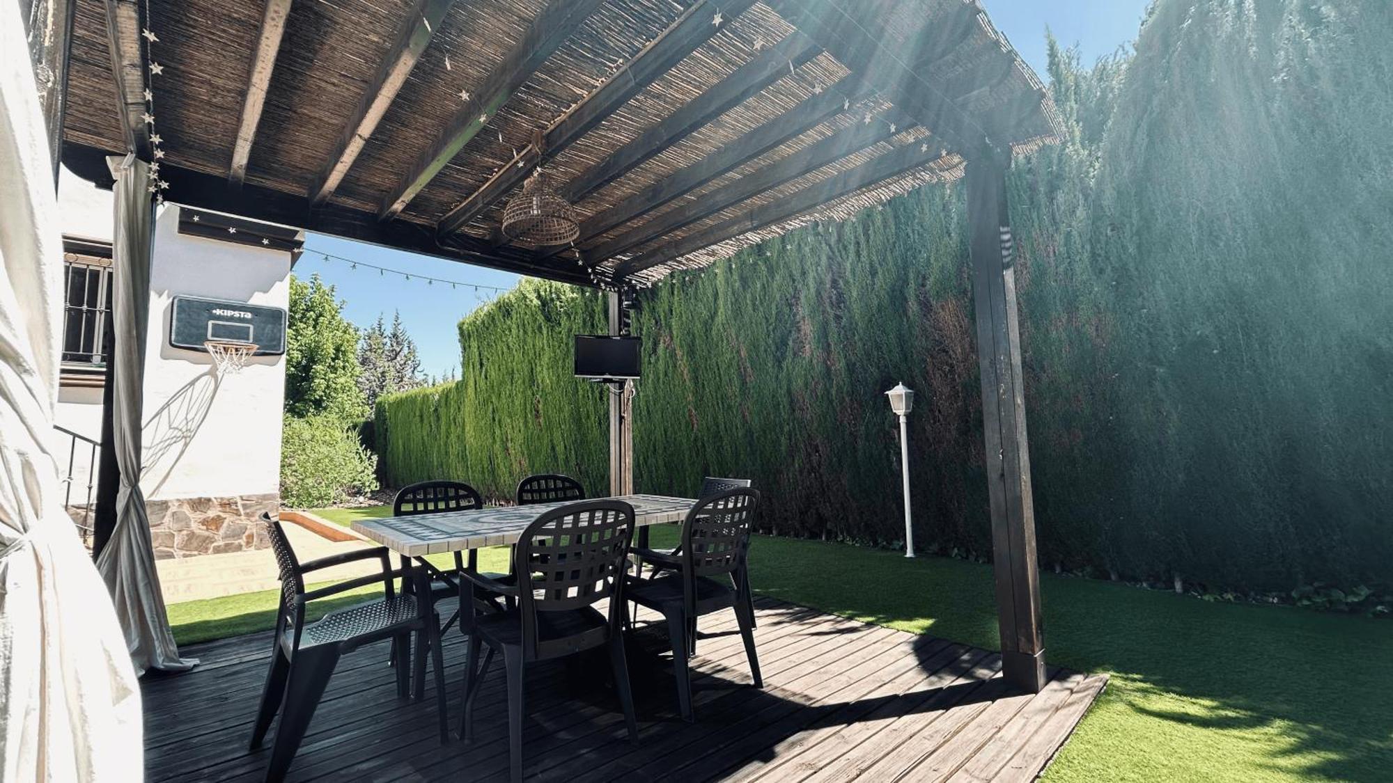 Extraordinaria Villa Con Piscina Y Chimenea Granada Exterior photo
